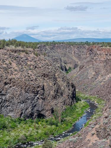 Каменистый ландшафт в Орегоне