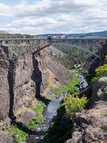 Железный мост через ущелье в Орегоне